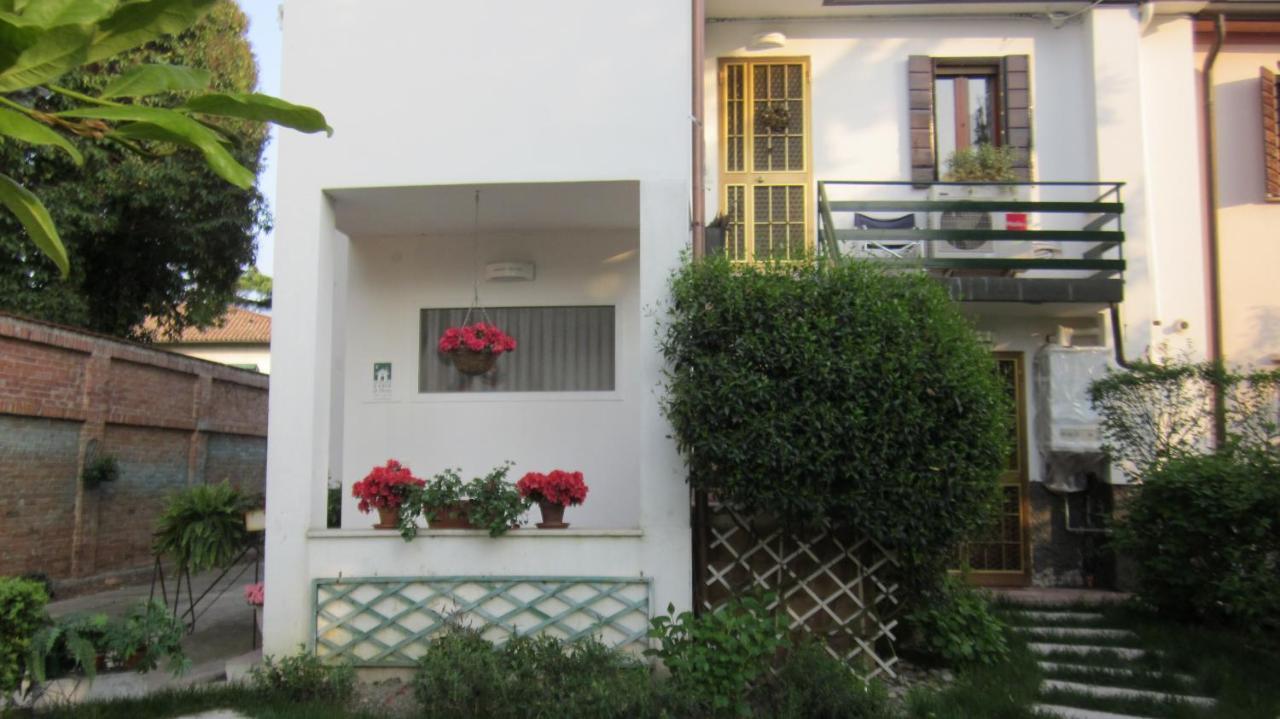 مبيت وإفطار تريفيزو A Casa Di Dora المظهر الخارجي الصورة