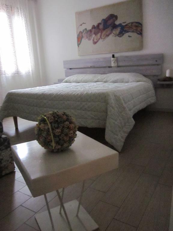 مبيت وإفطار تريفيزو A Casa Di Dora الغرفة الصورة